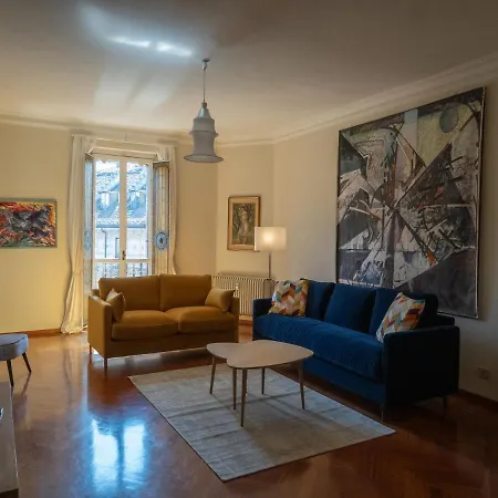 Inappartamento Gioiello Турин